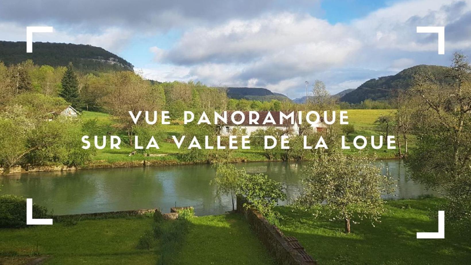 Maison De Vacances - Vue Panoramique Riviere Ornans Exterior photo